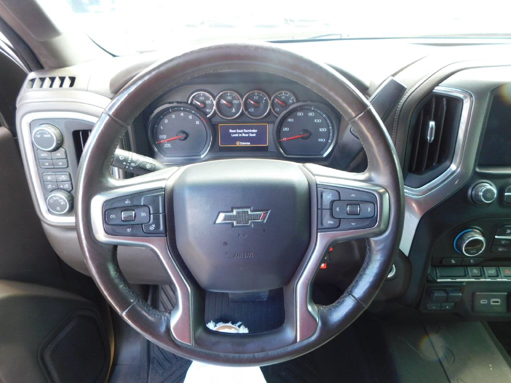 Used Car 2020 Chevrolet Silverado 1500  Lt Trail Boss For Sale Under $25,000 In San Antonio, Texas