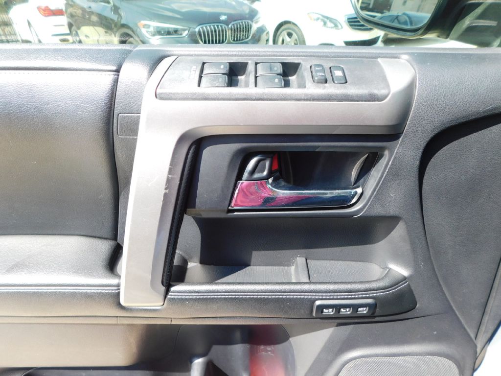 Used Car 2014 Toyota 4runner  Sr5 For Sale Under $20,000 In San Antonio, Texas