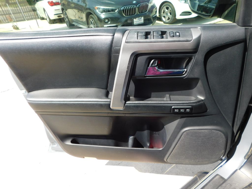 Used Car 2014 Toyota 4runner  Sr5 For Sale Under $20,000 In San Antonio, Texas