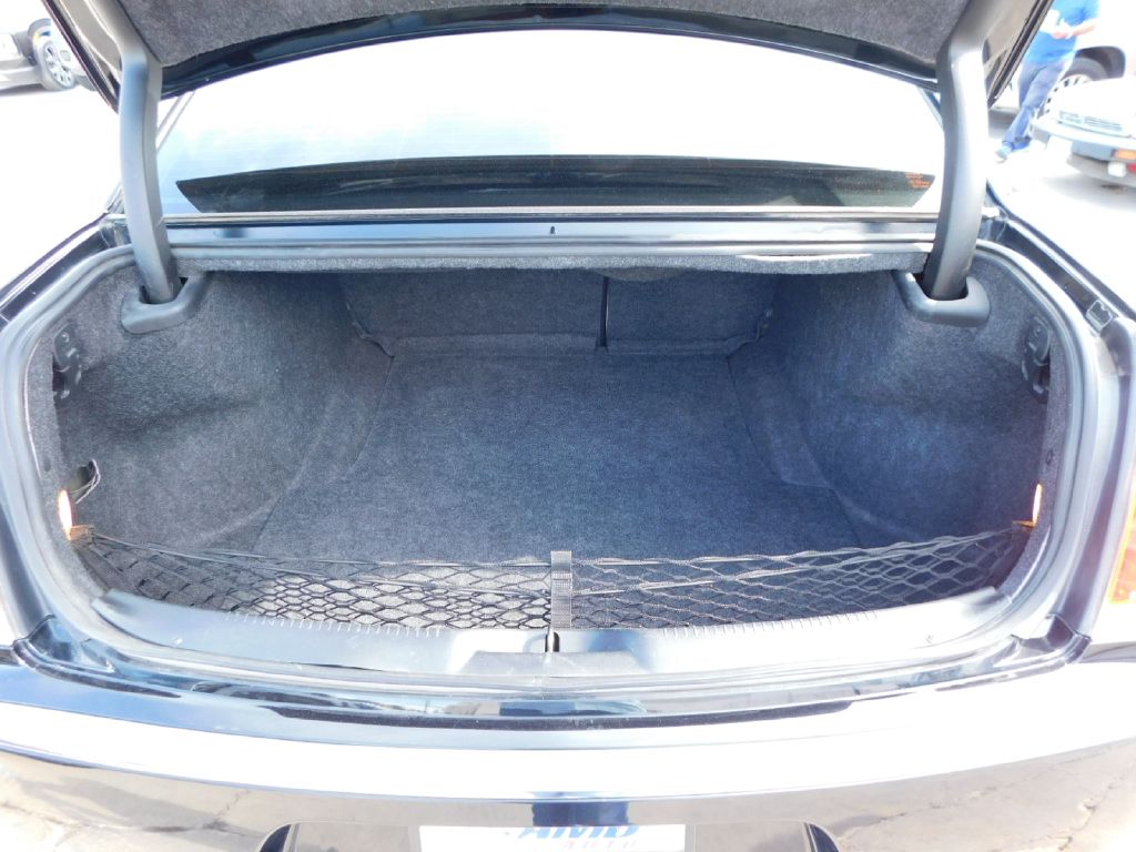 Used Car 2015 Chrysler 300  Limited For Sale Under $10,000 In San Antonio, Texas
