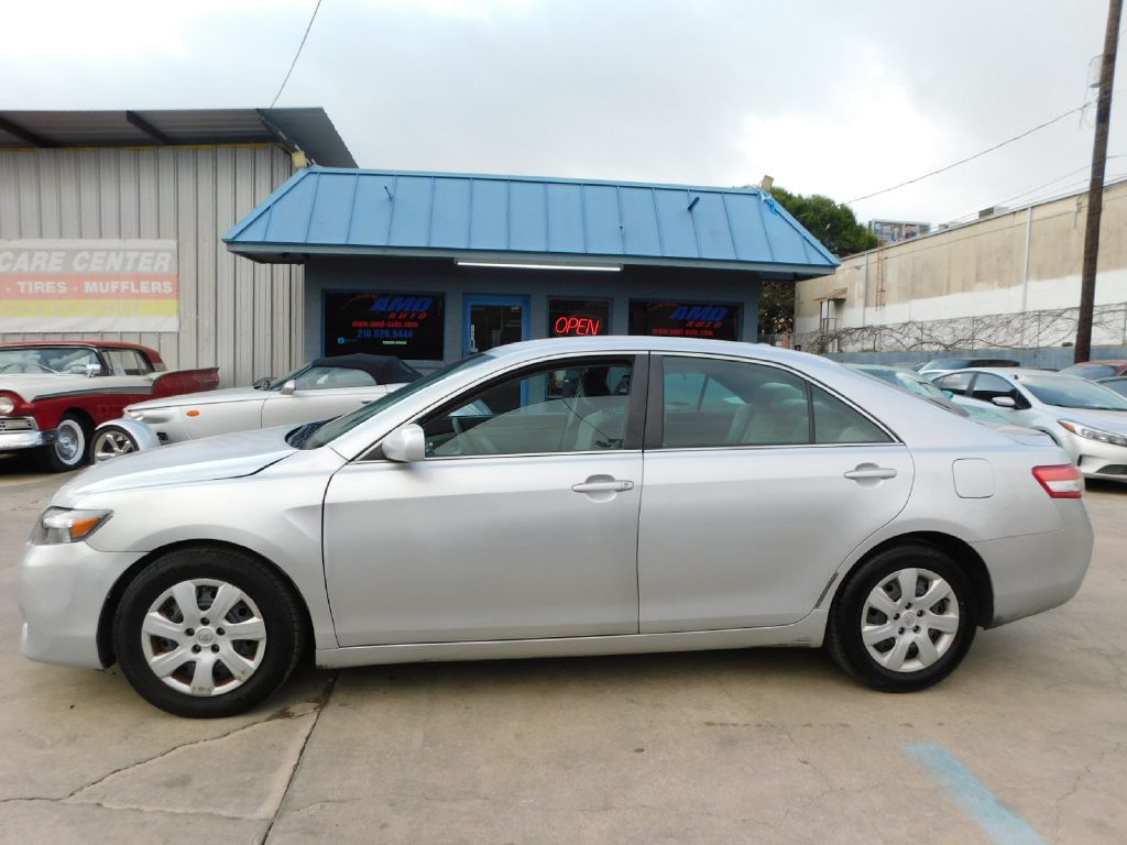Used Car 2011 Toyota Camry  Base For Sale Under $10,000 In San Antonio, Texas
