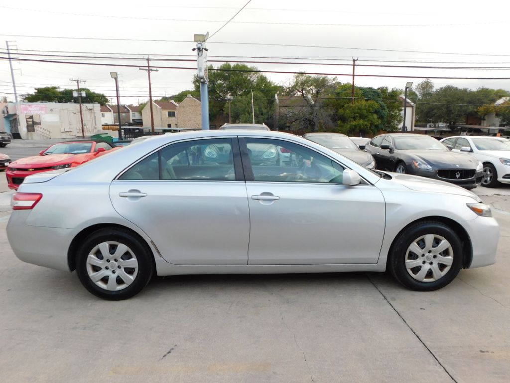 Used Car 2011 Toyota Camry  Base For Sale Under $10,000 In San Antonio, Texas