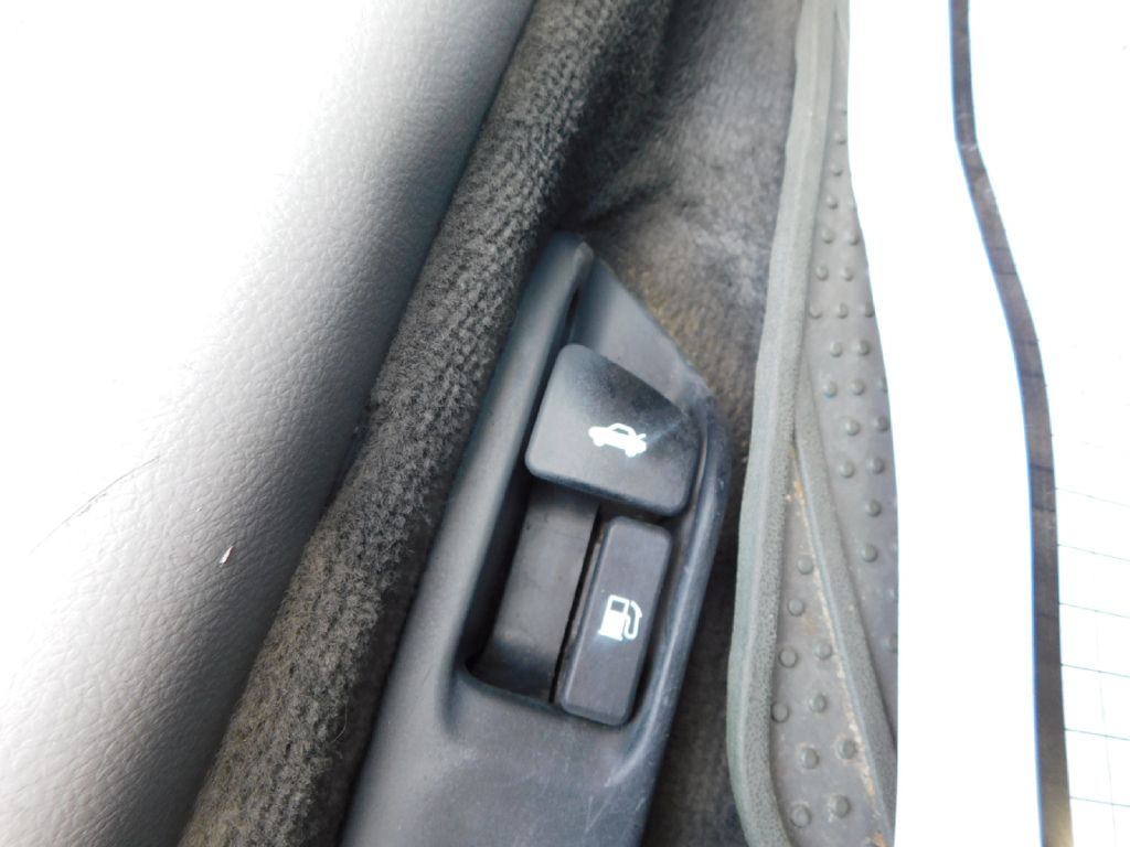 Used Car 2011 Toyota Camry  Base For Sale Under $10,000 In San Antonio, Texas