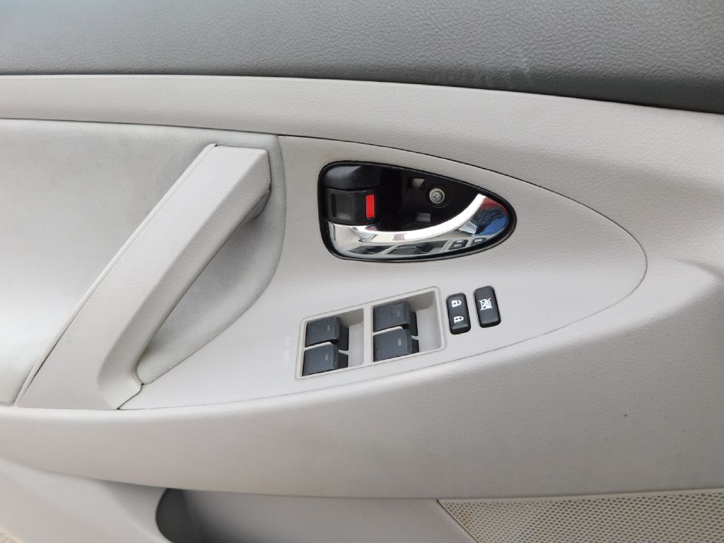 Used Car 2011 Toyota Camry  Base For Sale Under $10,000 In San Antonio, Texas