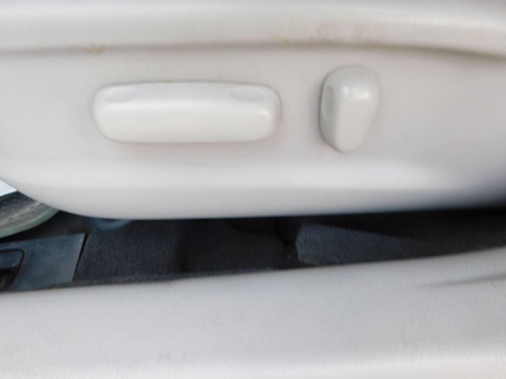 Used Car 2011 Toyota Camry  Base For Sale Under $10,000 In San Antonio, Texas