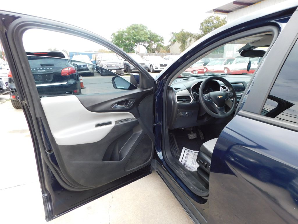 Used Car 2020 Chevrolet Equinox  Ls For Sale Under $10,000 In San Antonio, Texas