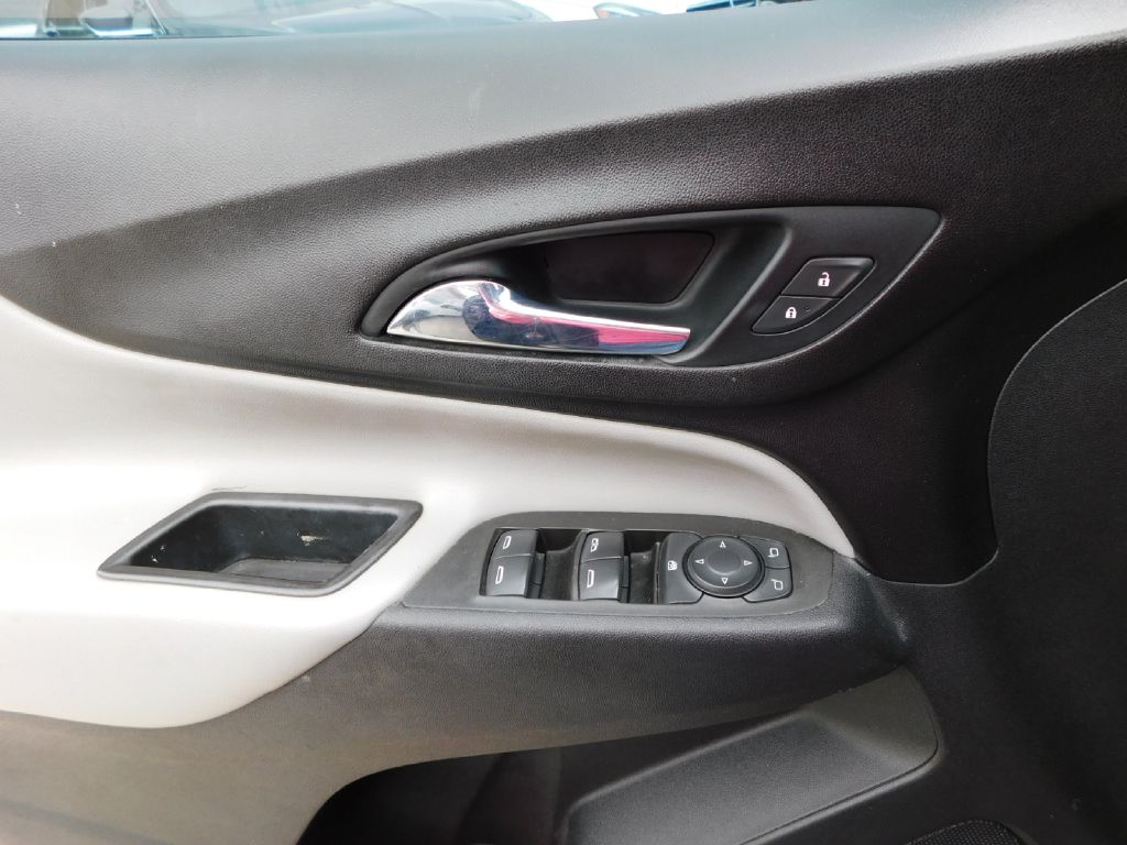Used Car 2020 Chevrolet Equinox  Ls For Sale Under $10,000 In San Antonio, Texas