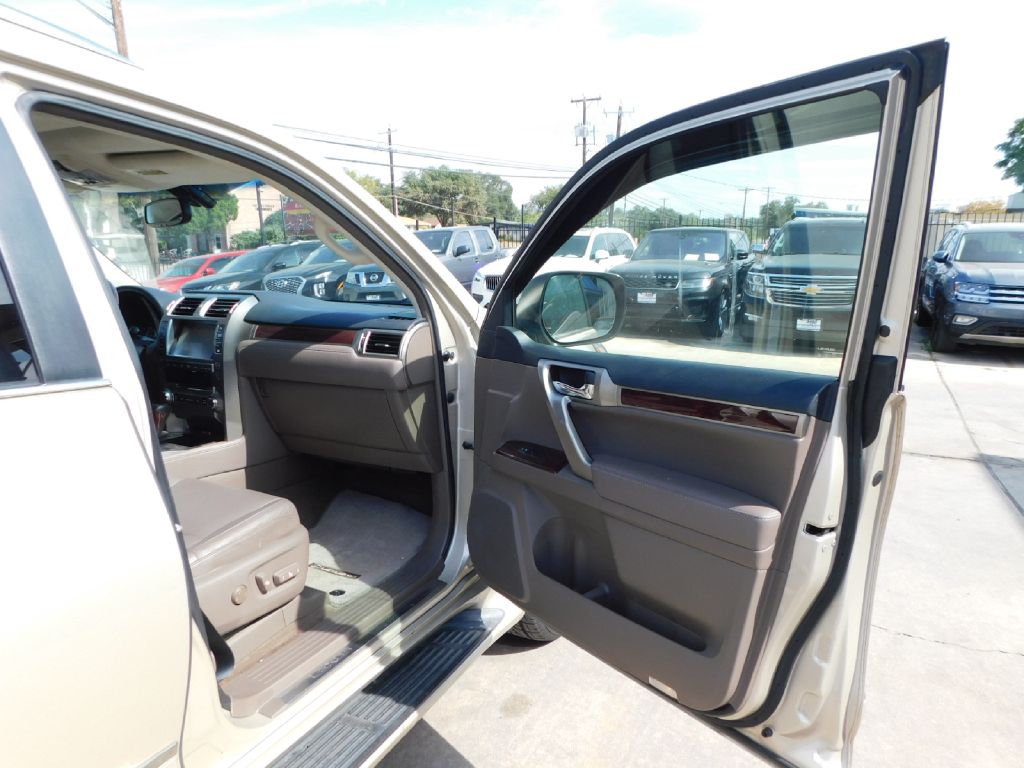 Used Car 2015 Lexus Gx  460 For Sale Under $30,000 In San Antonio, Texas