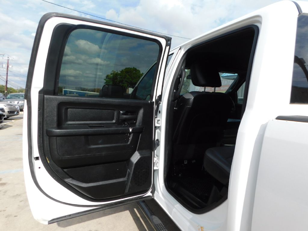 Used Car 2022 Ram 2500  Tradesman For Sale Under $30,000 In San Antonio, Texas