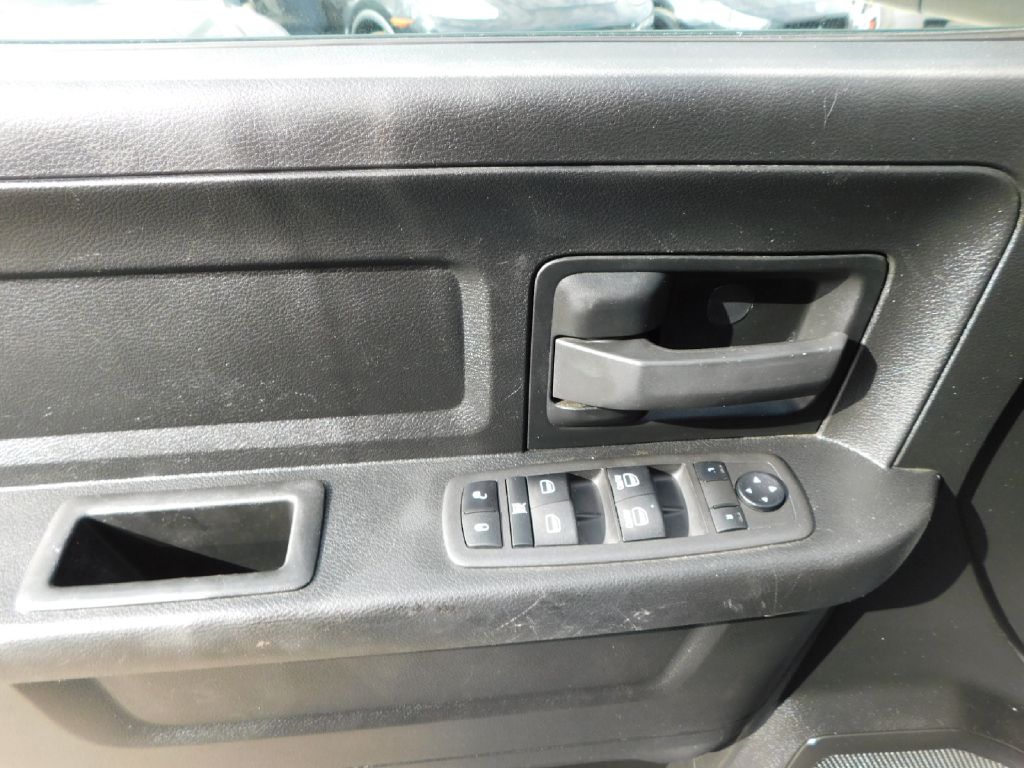 Used Car 2022 Ram 2500  Tradesman For Sale Under $30,000 In San Antonio, Texas