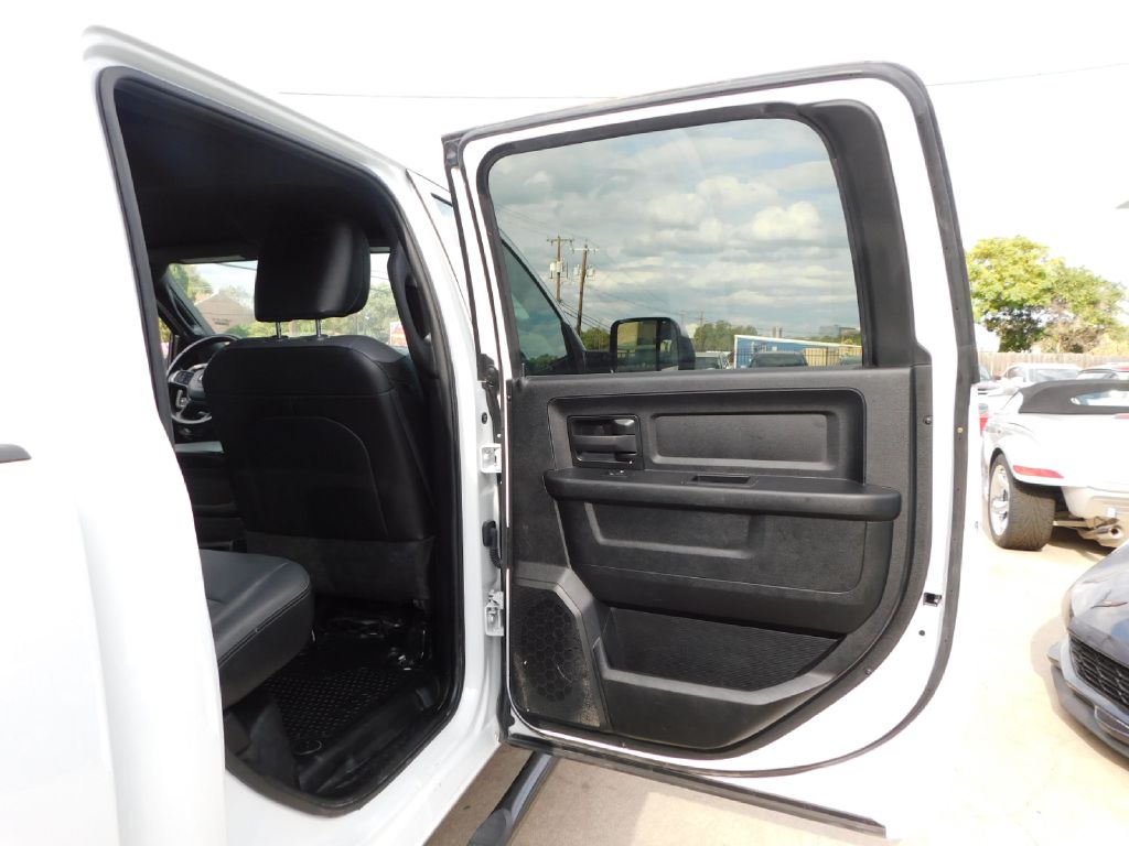 Used Car 2022 Ram 2500  Tradesman For Sale Under $30,000 In San Antonio, Texas