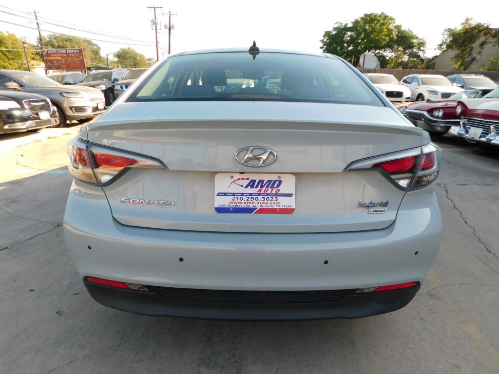 Used Car 2016 Hyundai Sonata  Hybrid For Sale Under $10,000 In San Antonio, Texas