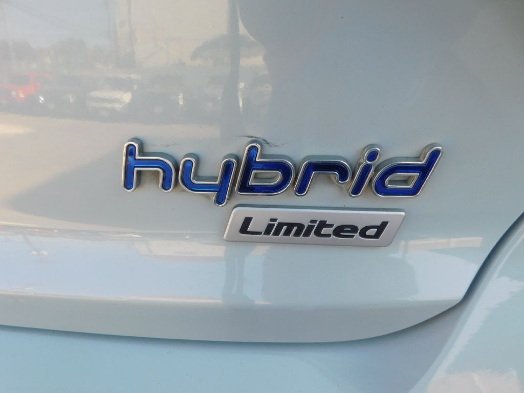 Used Car 2016 Hyundai Sonata  Hybrid For Sale Under $10,000 In San Antonio, Texas