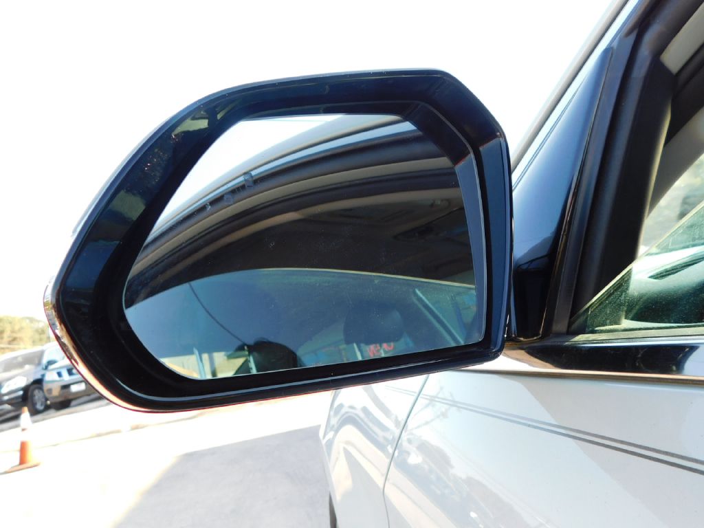 Used Car 2016 Hyundai Sonata  Hybrid For Sale Under $10,000 In San Antonio, Texas