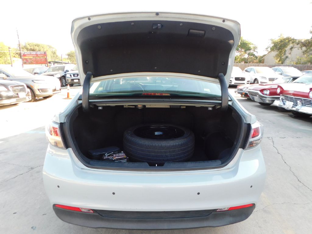 Used Car 2016 Hyundai Sonata  Hybrid For Sale Under $10,000 In San Antonio, Texas