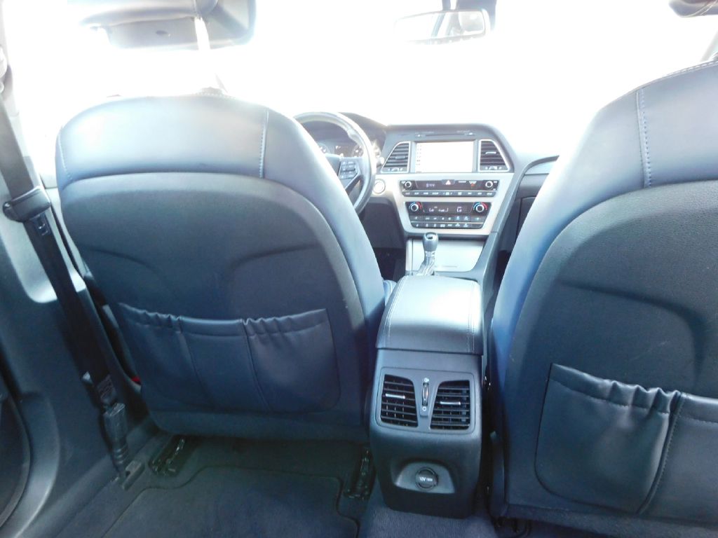 Used Car 2016 Hyundai Sonata  Hybrid For Sale Under $10,000 In San Antonio, Texas