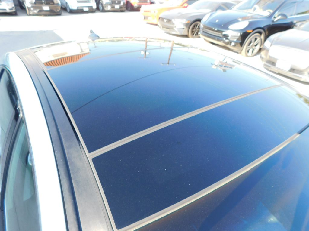 Used Car 2016 Hyundai Sonata  Hybrid For Sale Under $10,000 In San Antonio, Texas