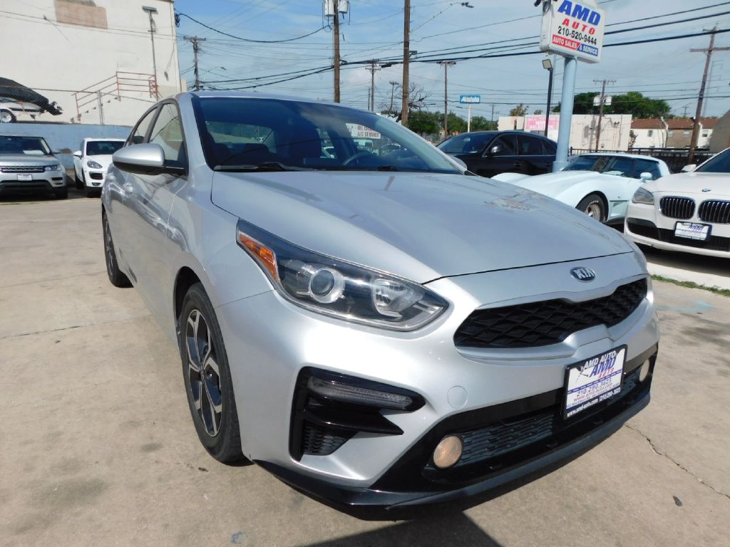 Used Car 2018 Kia Forte  Lx For Sale Under $10,000 In San Antonio, Texas