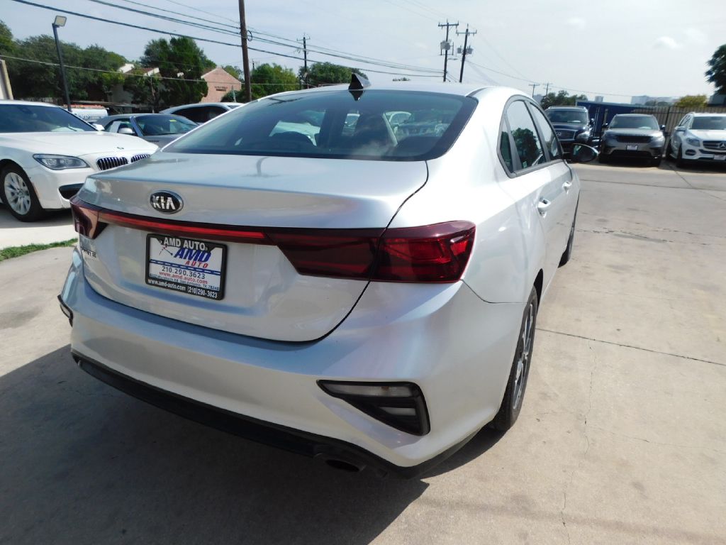 Used Car 2018 Kia Forte  Lx For Sale Under $10,000 In San Antonio, Texas