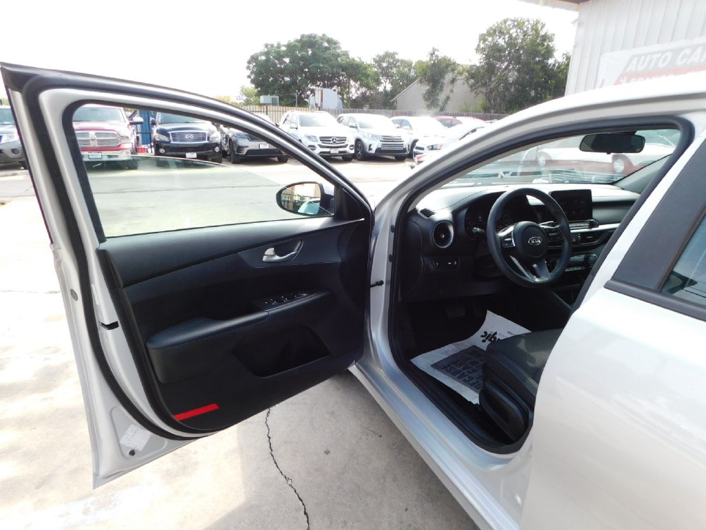 Used Car 2018 Kia Forte  Lx For Sale Under $10,000 In San Antonio, Texas