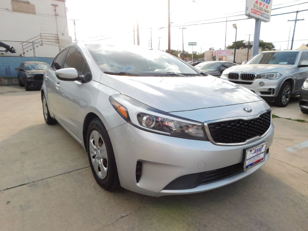 Used Car 2018 Kia Forte  Lx For Sale Under $10,000 In San Antonio, Texas