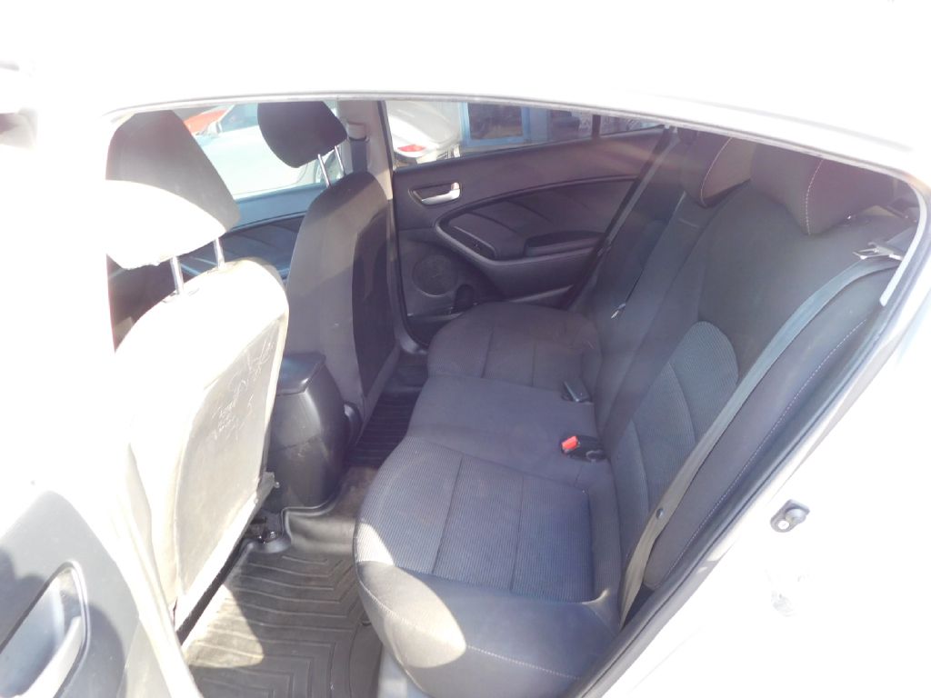 Used Car 2018 Kia Forte  Lx For Sale Under $10,000 In San Antonio, Texas