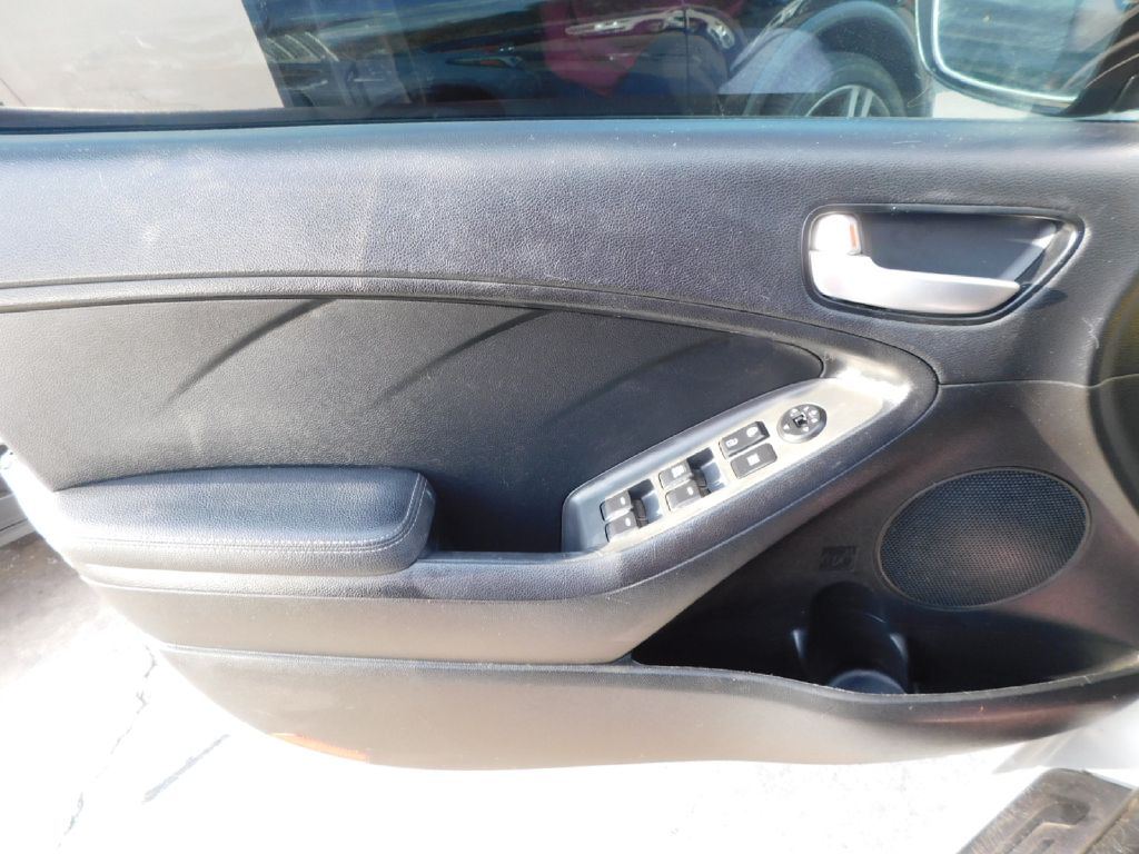 Used Car 2018 Kia Forte  Lx For Sale Under $10,000 In San Antonio, Texas