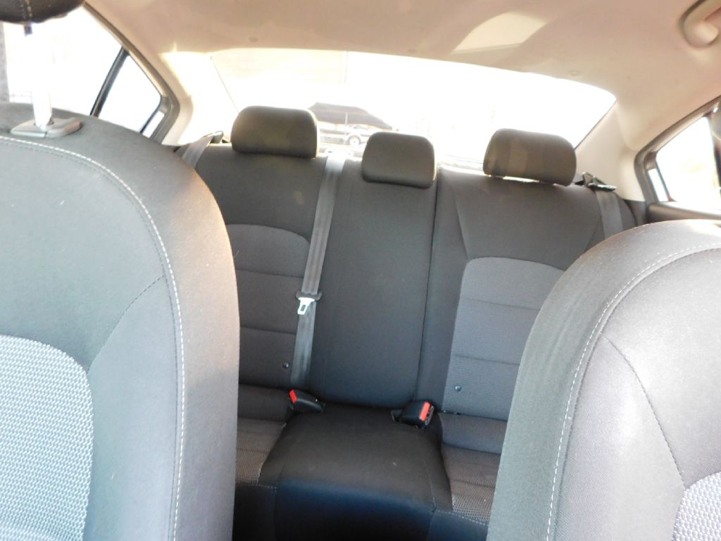 Used Car 2018 Kia Forte  Lx For Sale Under $10,000 In San Antonio, Texas