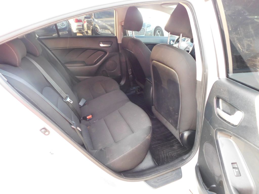 Used Car 2018 Kia Forte  Lx For Sale Under $10,000 In San Antonio, Texas