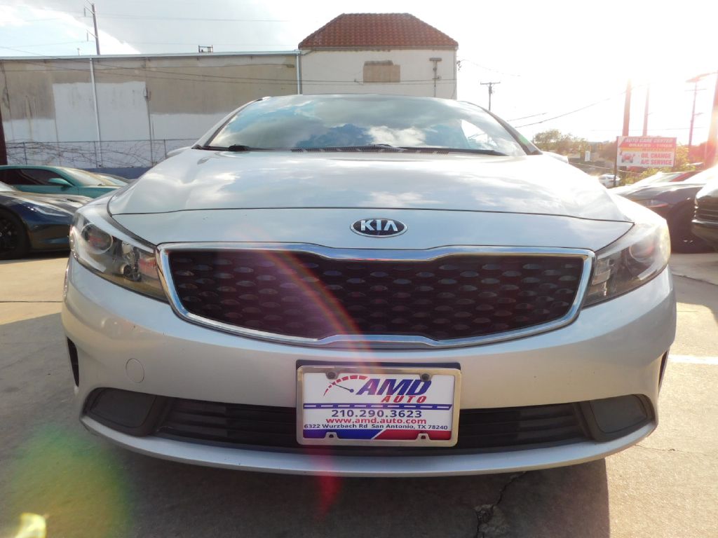 Used Car 2018 Kia Forte  Lx For Sale Under $10,000 In San Antonio, Texas