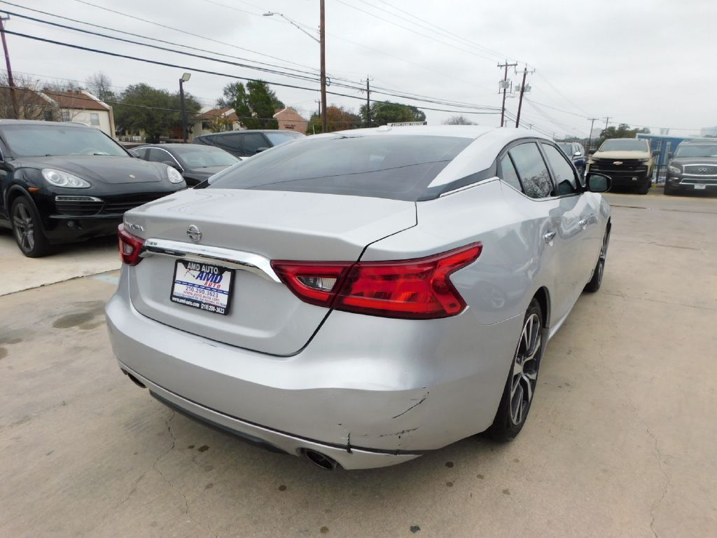 Used Car 2017 Nissan Maxima  3.5s For Sale Under $10,000 In San Antonio, Texas