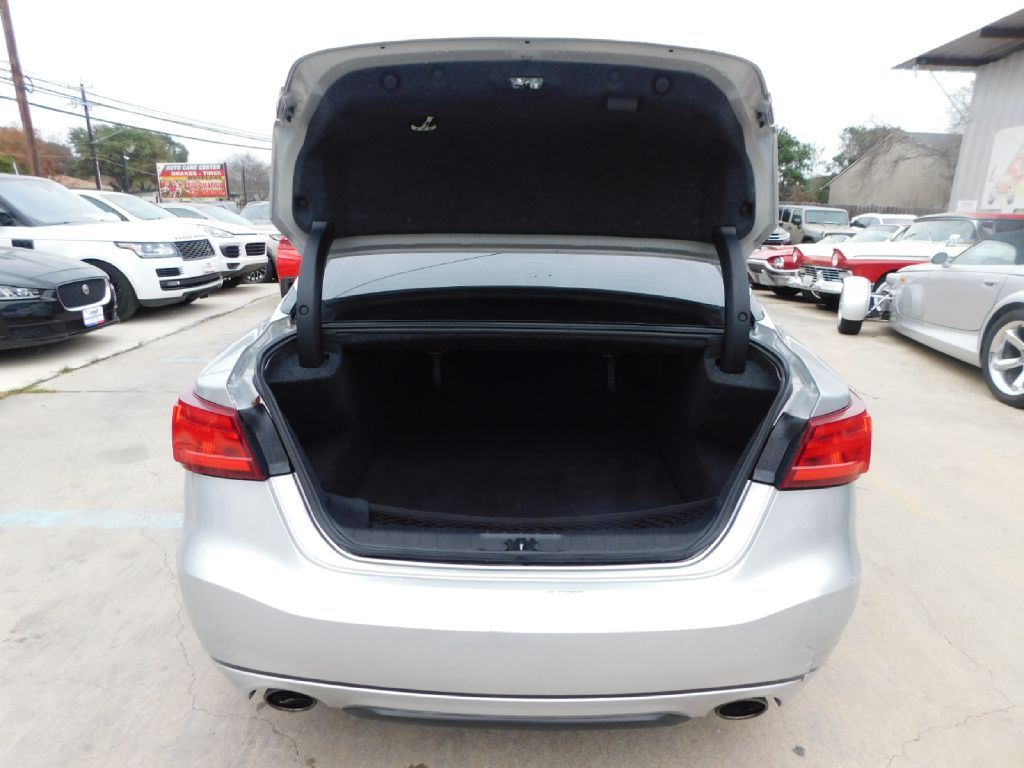 Used Car 2017 Nissan Maxima  3.5s For Sale Under $10,000 In San Antonio, Texas