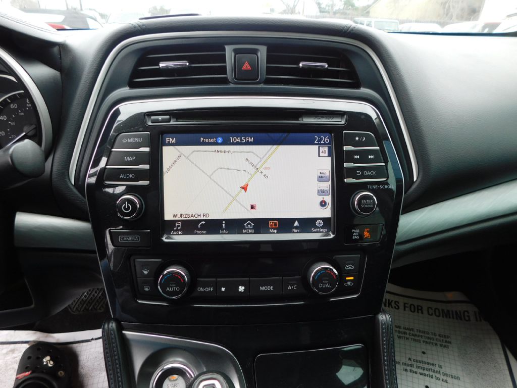 Used Car 2017 Nissan Maxima  3.5s For Sale Under $10,000 In San Antonio, Texas