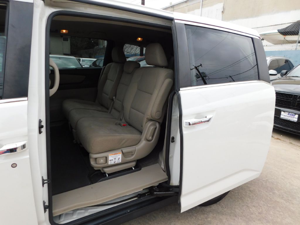 Used Car 2015 Honda Odyssey  Ex For Sale Under $12,000 In San Antonio, Texas