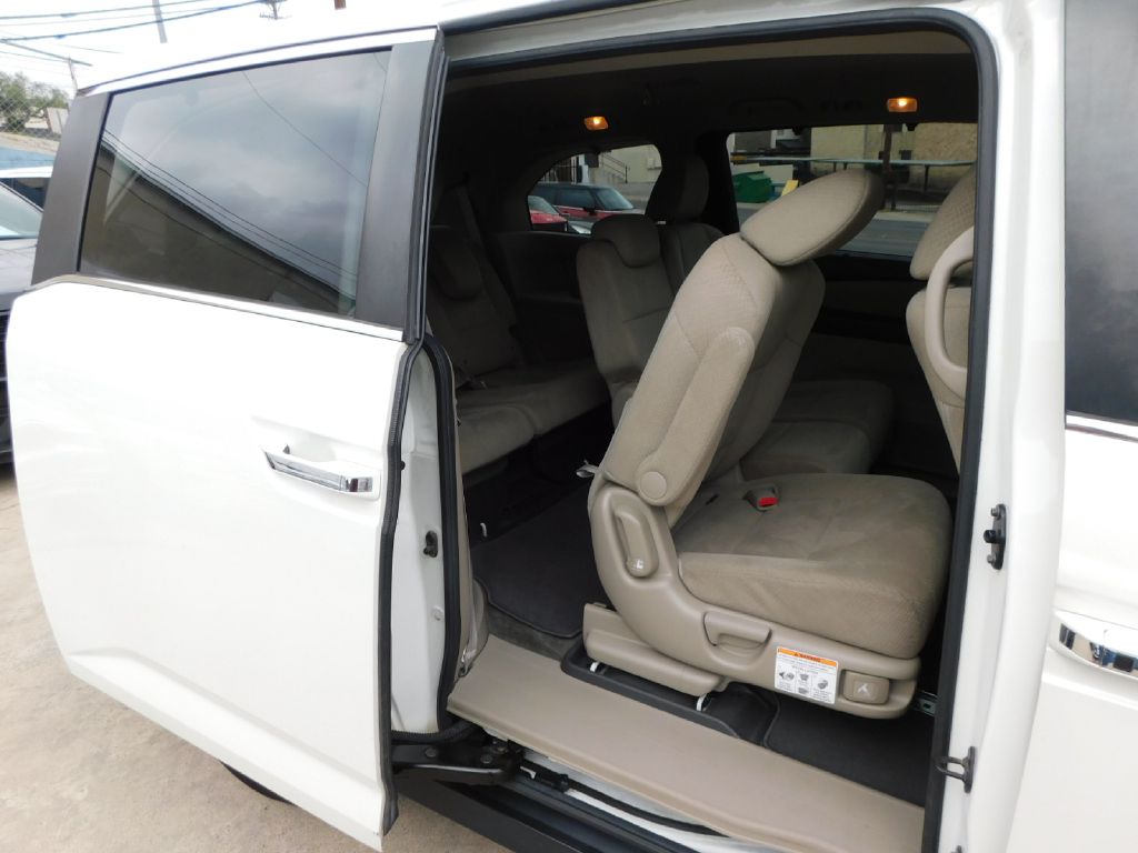 Used Car 2015 Honda Odyssey  Ex For Sale Under $12,000 In San Antonio, Texas