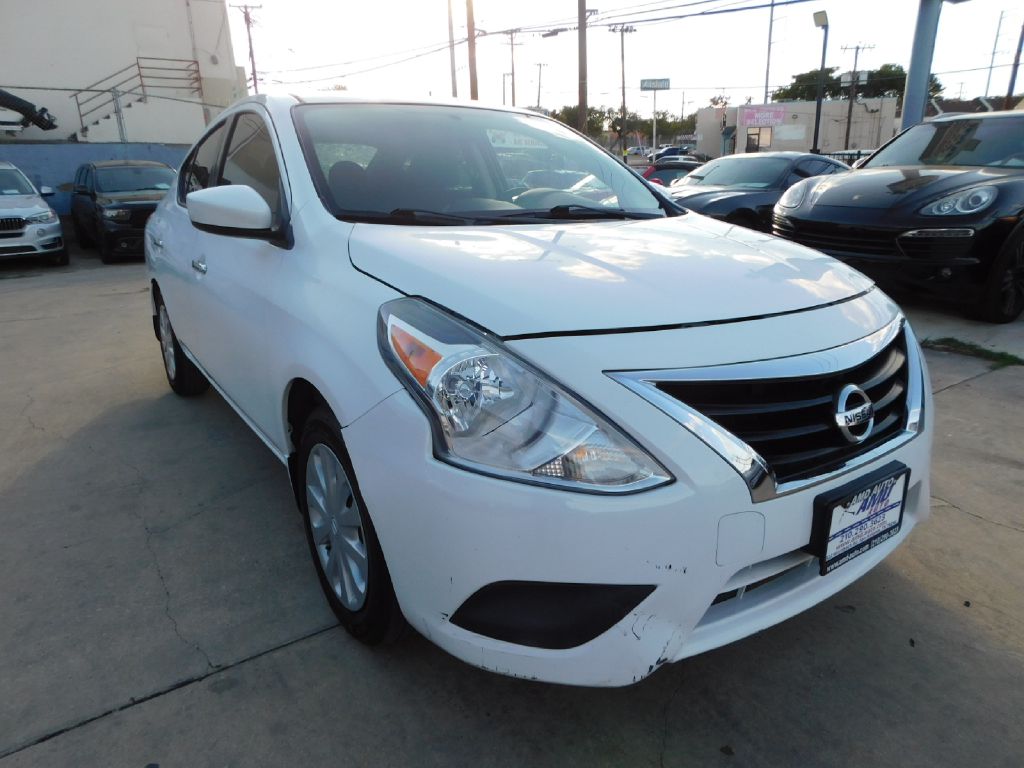 Used Car 2017 Nissan Versa  S For Sale Under $10,000 In San Antonio, Texas