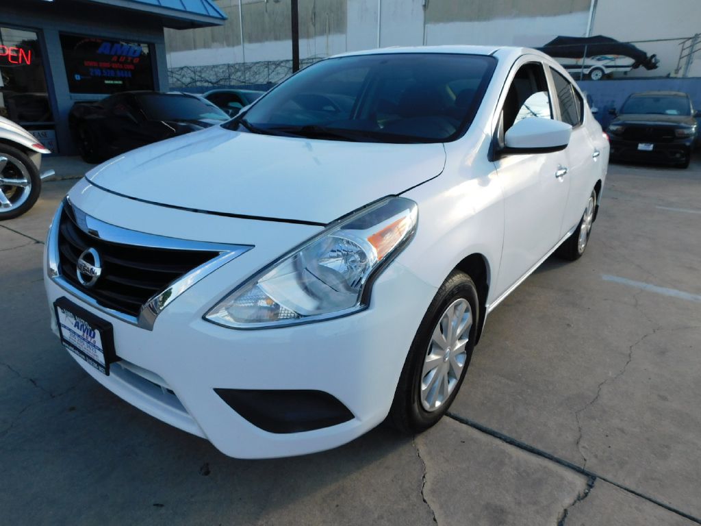 Used Car 2017 Nissan Versa  S For Sale Under $10,000 In San Antonio, Texas