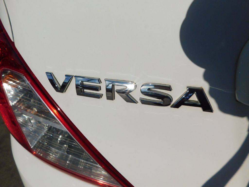 Used Car 2017 Nissan Versa  S For Sale Under $10,000 In San Antonio, Texas