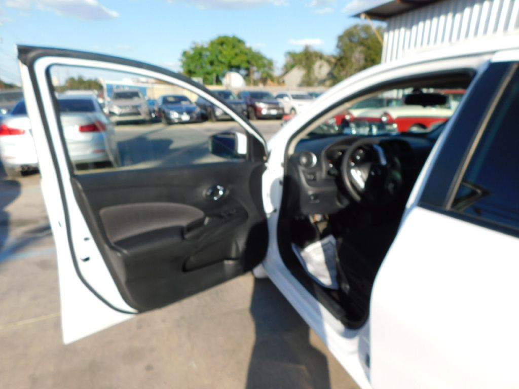 Used Car 2017 Nissan Versa  S For Sale Under $10,000 In San Antonio, Texas