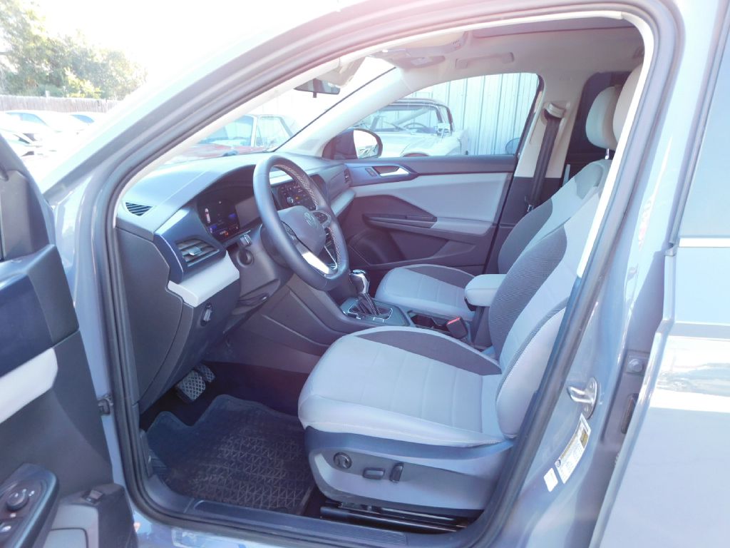 Used Car 2022 Volkswagen Taos  Se For Sale Under $20,000 In San Antonio, Texas