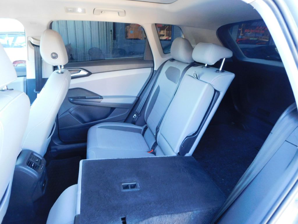 Used Car 2022 Volkswagen Taos  Se For Sale Under $20,000 In San Antonio, Texas