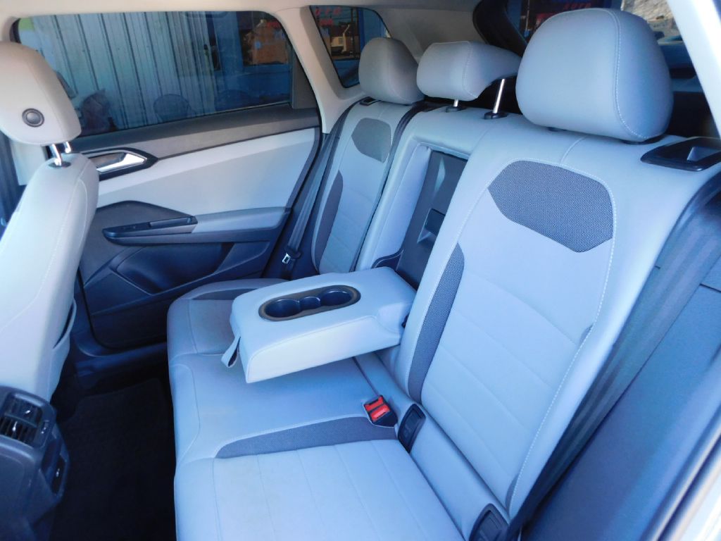 Used Car 2022 Volkswagen Taos  Se For Sale Under $20,000 In San Antonio, Texas