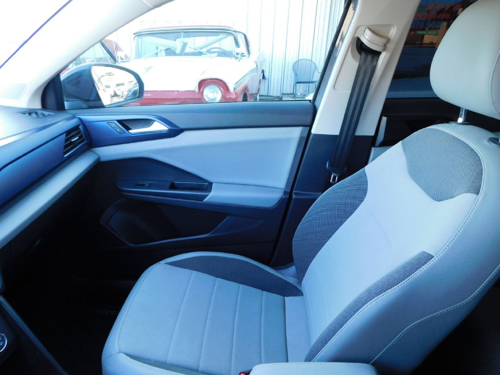 Used Car 2022 Volkswagen Taos  Se For Sale Under $20,000 In San Antonio, Texas