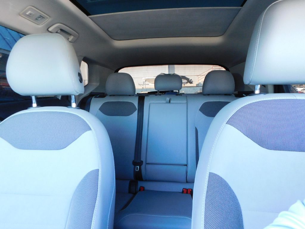 Used Car 2022 Volkswagen Taos  Se For Sale Under $20,000 In San Antonio, Texas