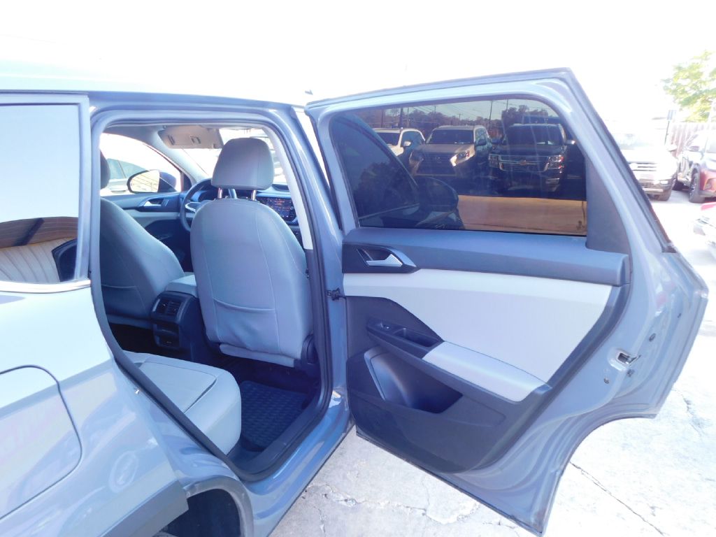 Used Car 2022 Volkswagen Taos  Se For Sale Under $20,000 In San Antonio, Texas