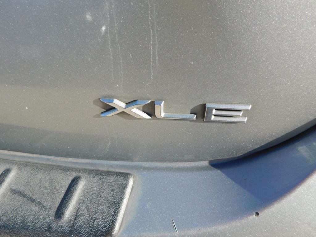 Used Car 2016 Toyota Avalon  Xle For Sale Under $12,000 In San Antonio, Texas