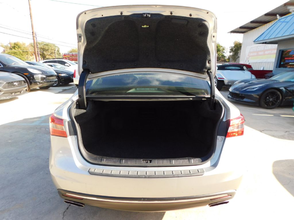 Used Car 2016 Toyota Avalon  Xle For Sale Under $12,000 In San Antonio, Texas