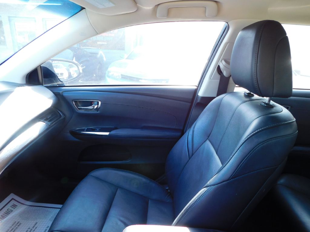 Used Car 2016 Toyota Avalon  Xle For Sale Under $12,000 In San Antonio, Texas