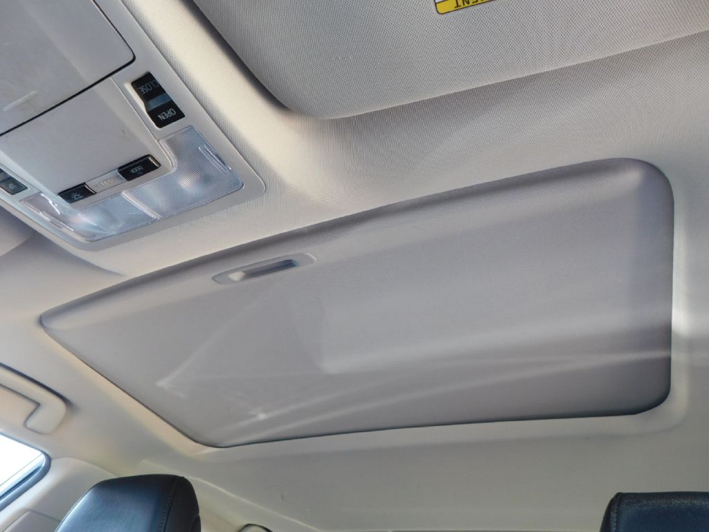 Used Car 2016 Toyota Avalon  Xle For Sale Under $12,000 In San Antonio, Texas