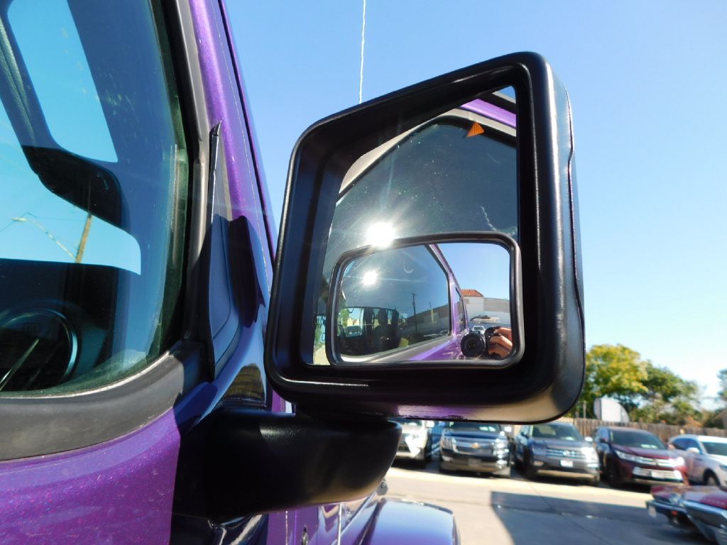 Used Car 2023 Jeep Wrangler  Sahara For Sale Under $25,000 In San Antonio, Texas